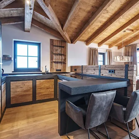Luxurious Holiday Home In Piesendorf With Sauna Exterior photo