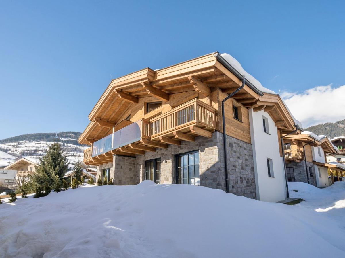 Luxurious In With Sauna Piesendorf
