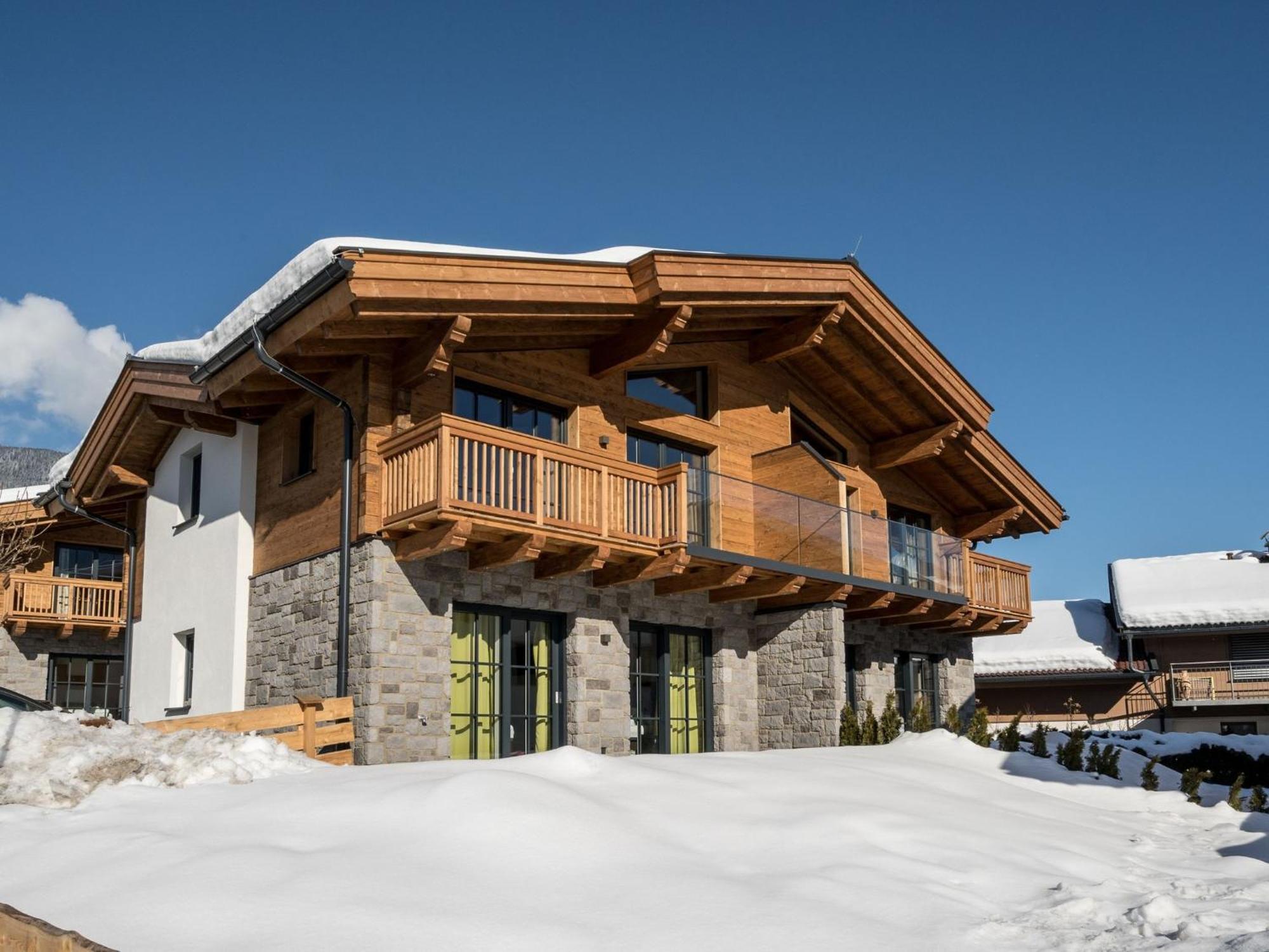 Holiday home Luxurious In With Sauna Piesendorf