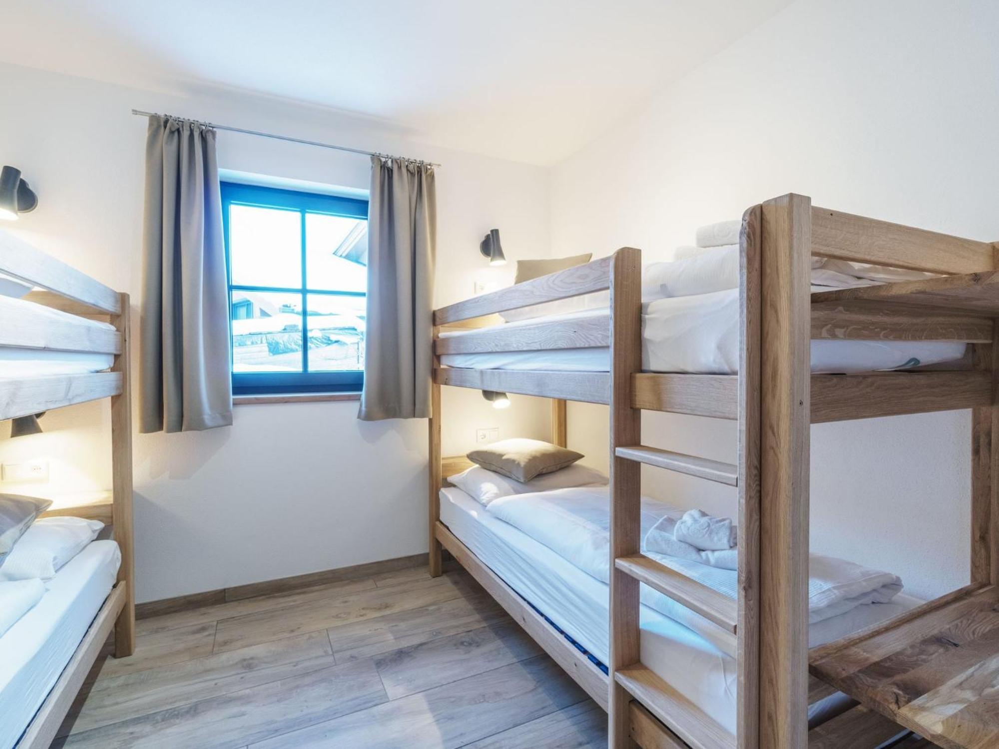 Ferienhaus Luxurious In With Sauna Piesendorf